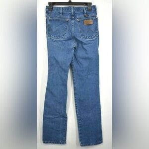 Wrangler Women's Straight Leg Blue Jeans